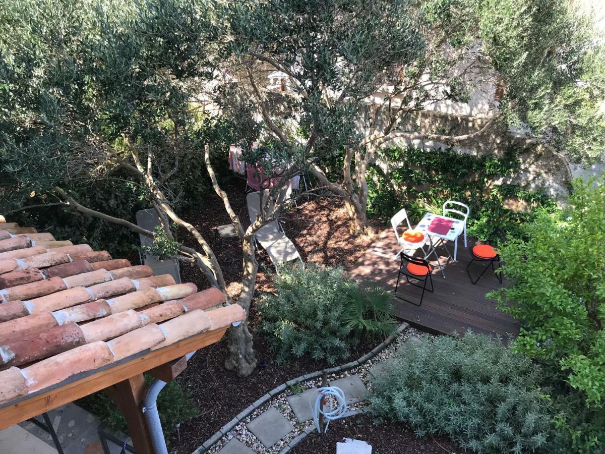 Season4All Apartments Mali Losinj Ngoại thất bức ảnh